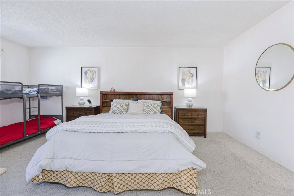 11827 Loma Drive 15 Property Photo 18