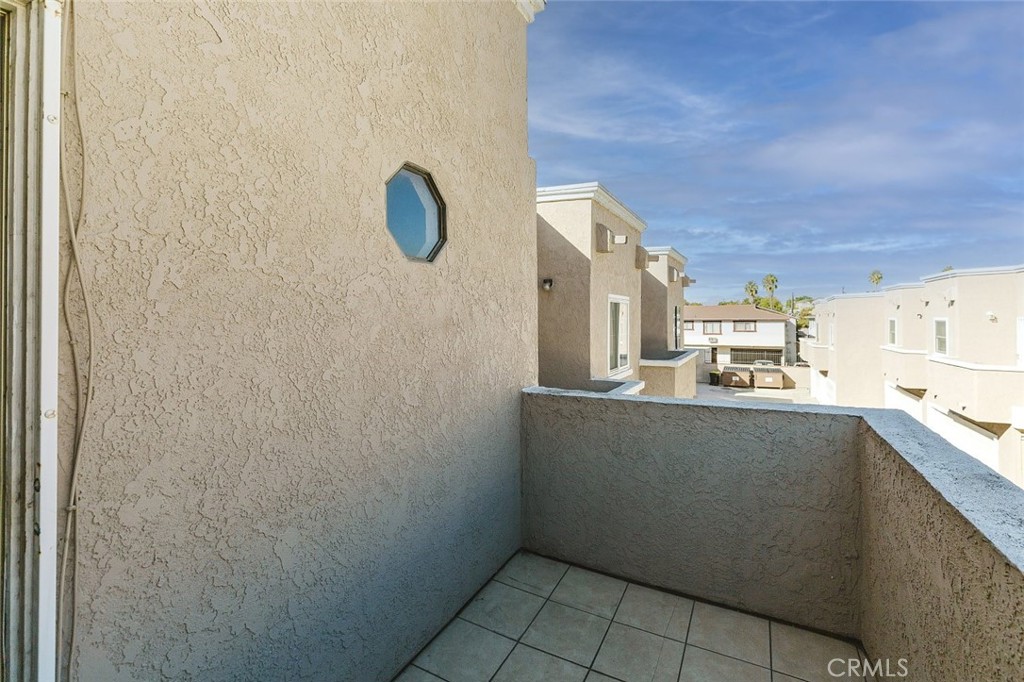 11827 Loma Drive 15 Property Photo 24