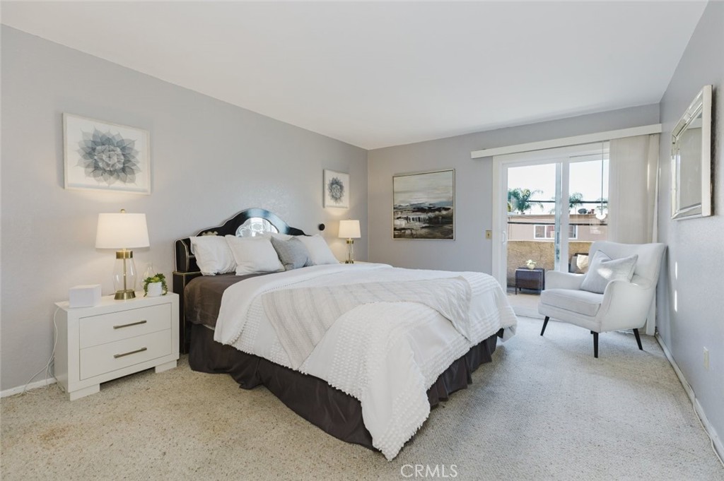 11827 Loma Drive 15 Property Photo 25