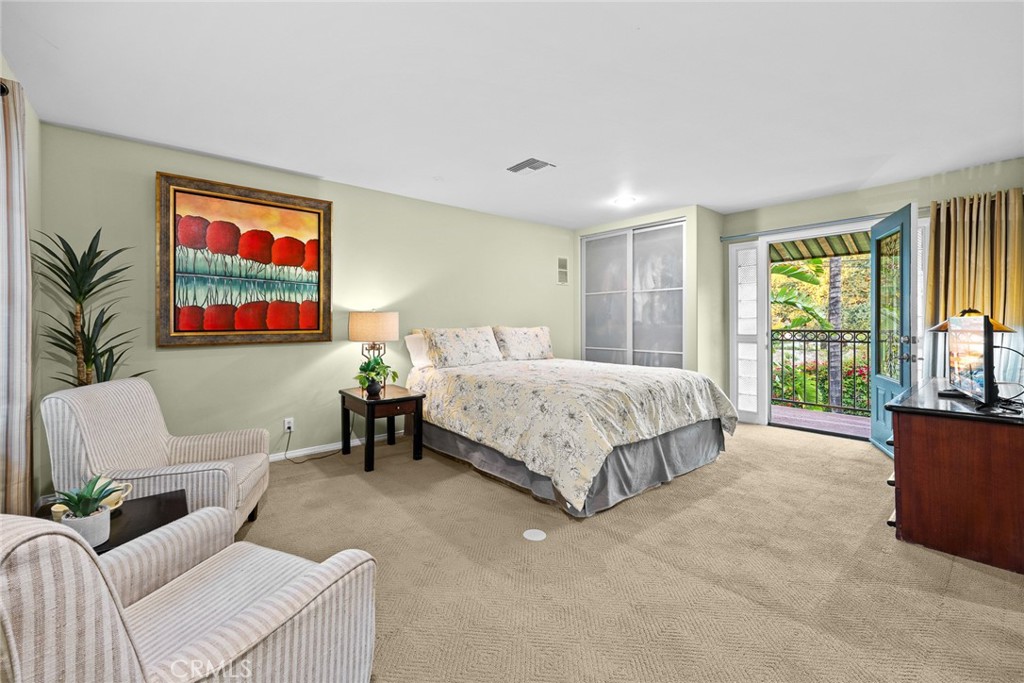 459 N Barranca Ave Property Photo 22