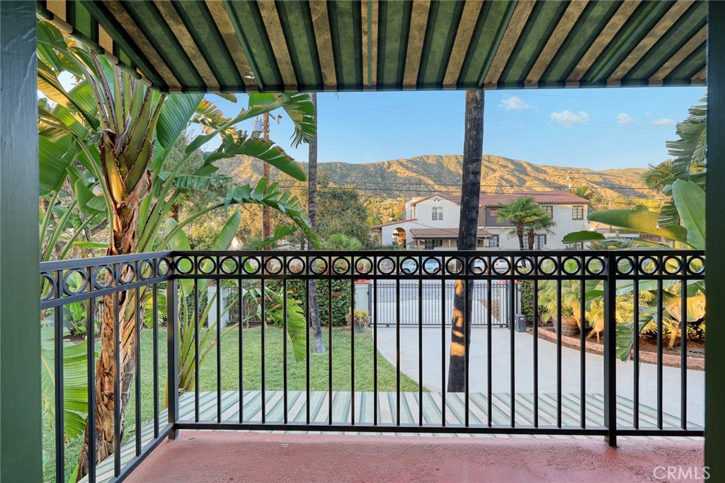 459 N Barranca Ave Property Photo 25