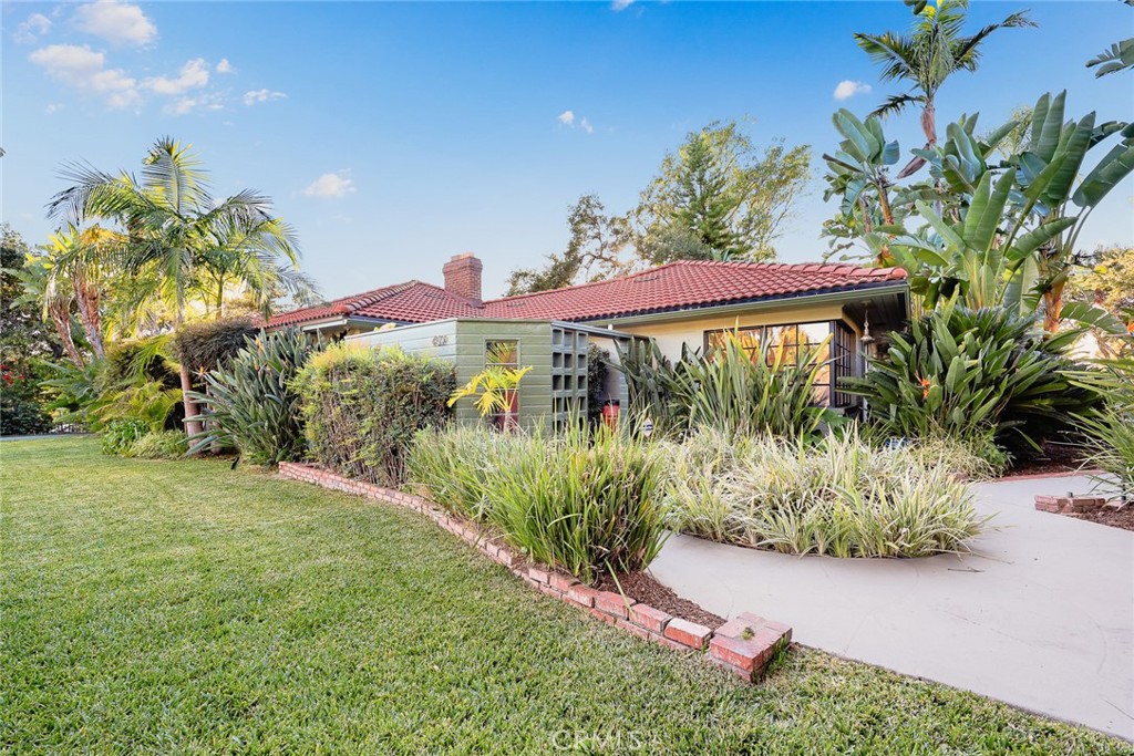 459 N Barranca Ave Property Photo 46