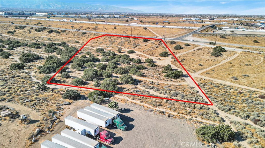 0 Mariposa Property Photo 2