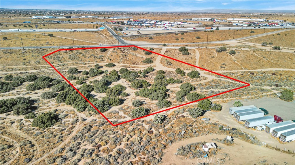 0 Mariposa Property Photo 3
