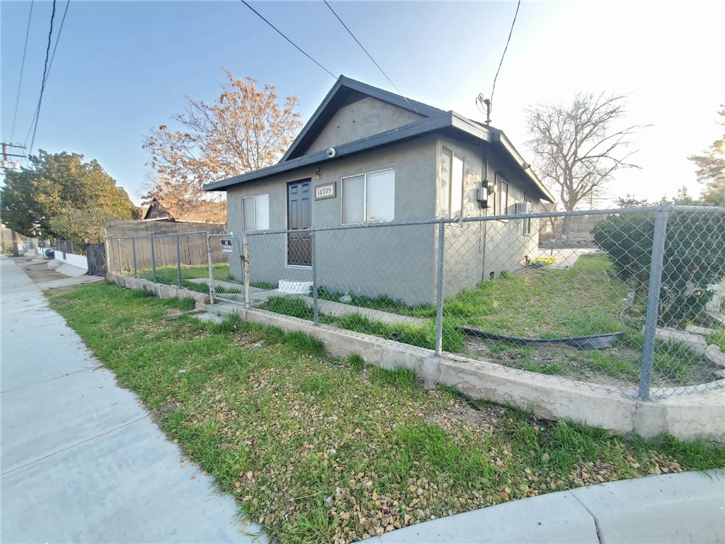 16705 C Street Property Photo 3