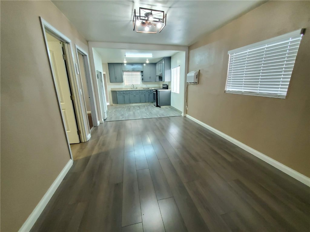 16705 C Street Property Photo 6