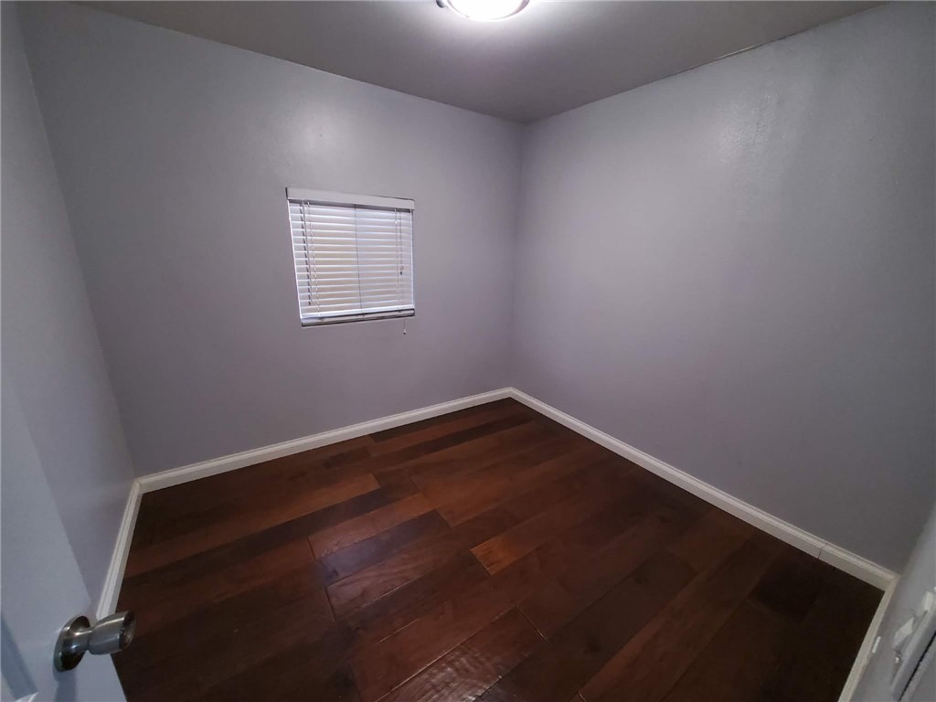 16705 C Street Property Photo 8