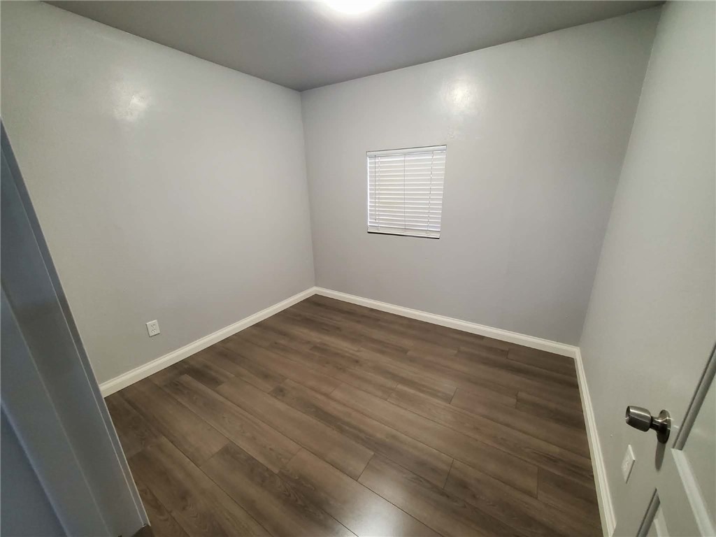 16705 C Street Property Photo 9