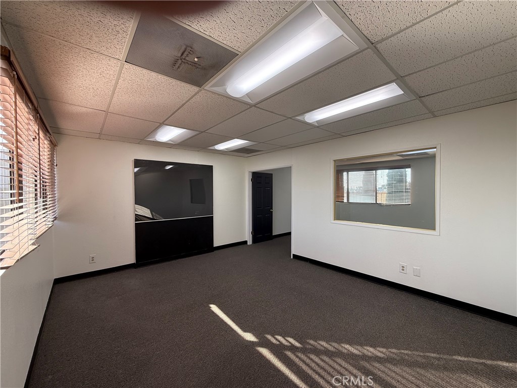 21220 Devonshire Property Photo 6