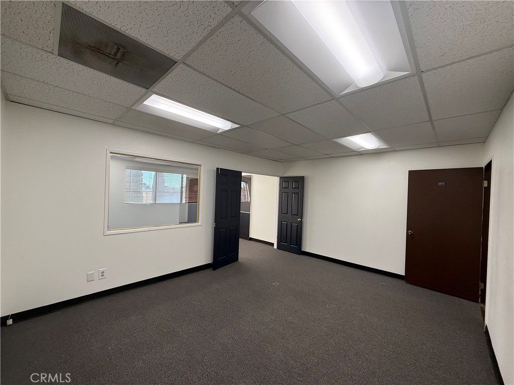21220 Devonshire Property Photo 7