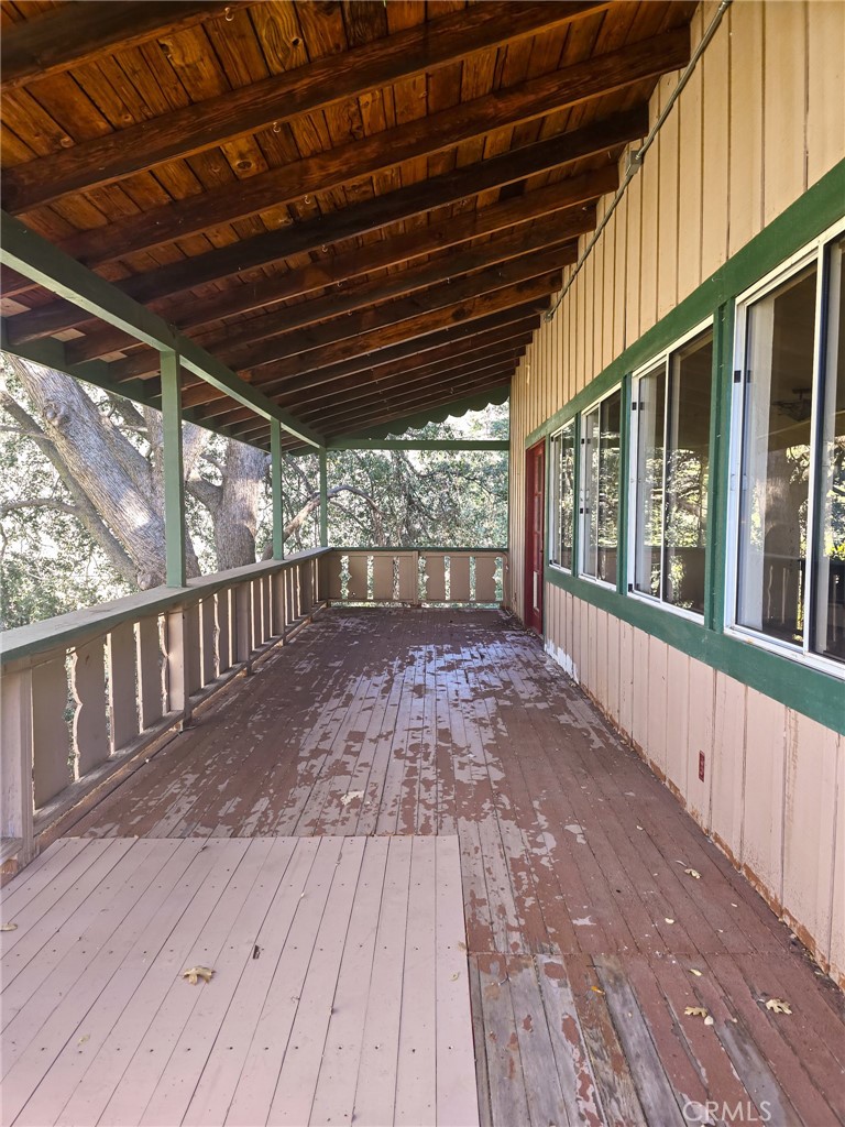 629 Chateau Property Photo 8
