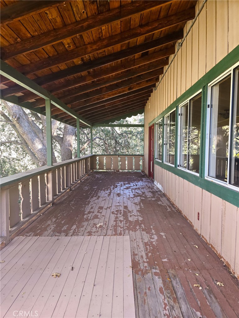 629 Chateau Property Photo 8
