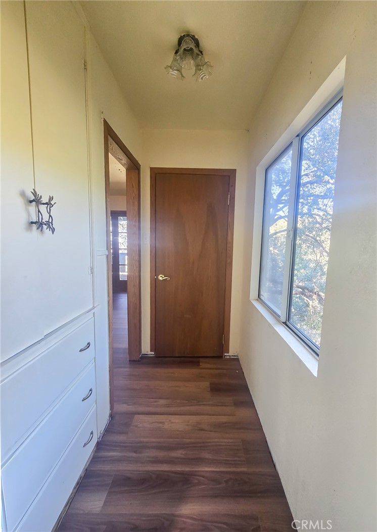 629 Chateau Property Photo 17