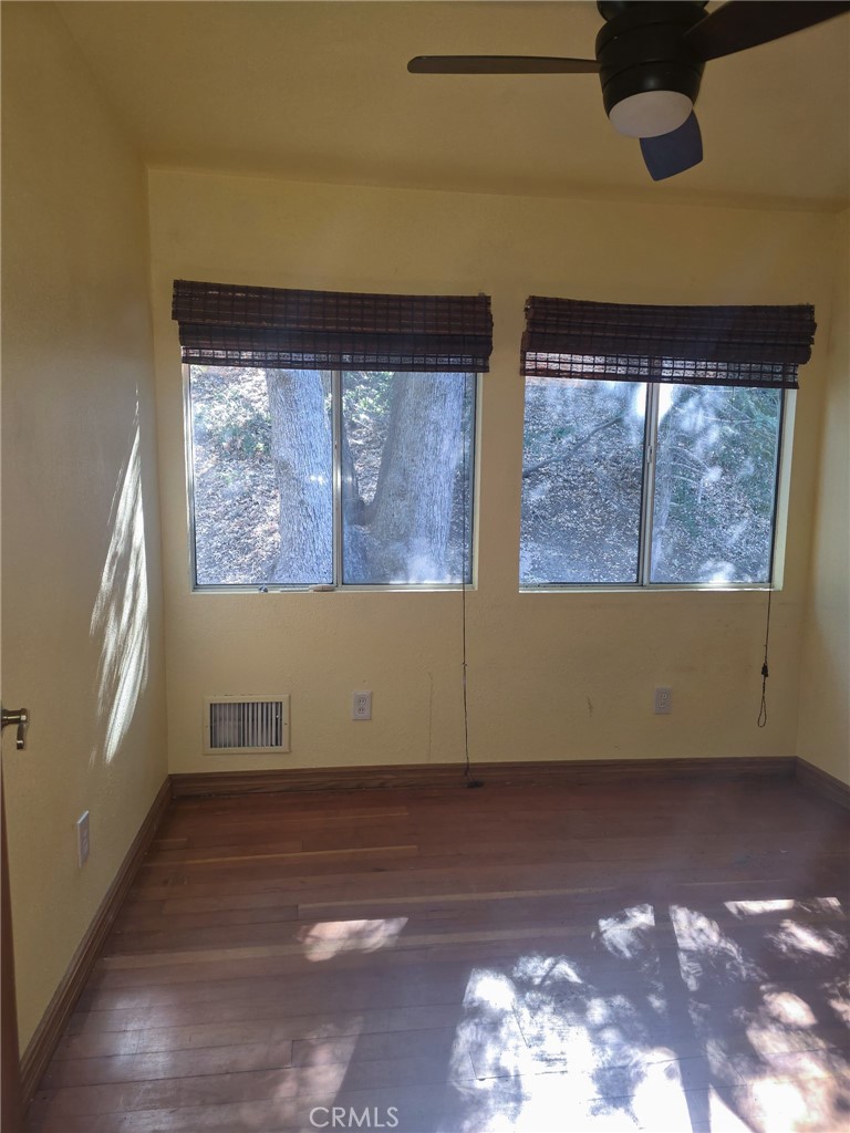 629 Chateau Property Photo 20