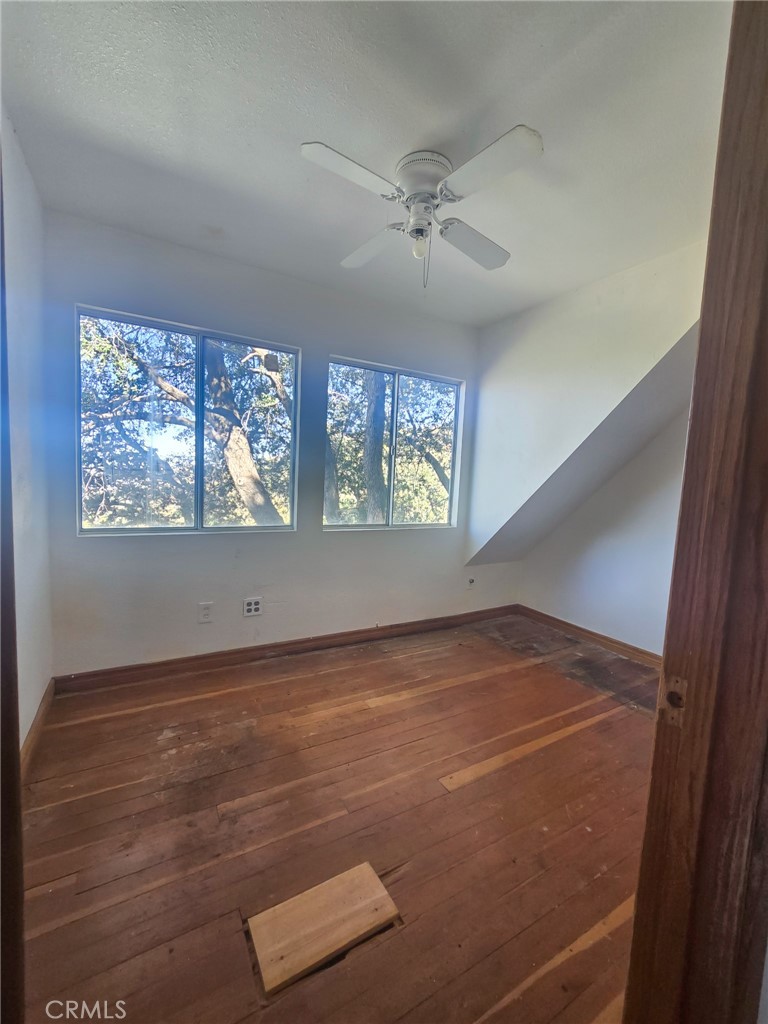 629 Chateau Property Photo 25