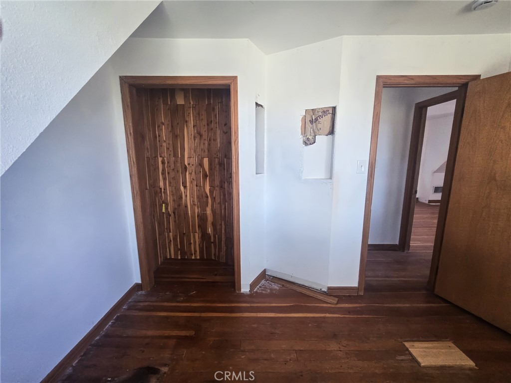 629 Chateau Property Photo 27
