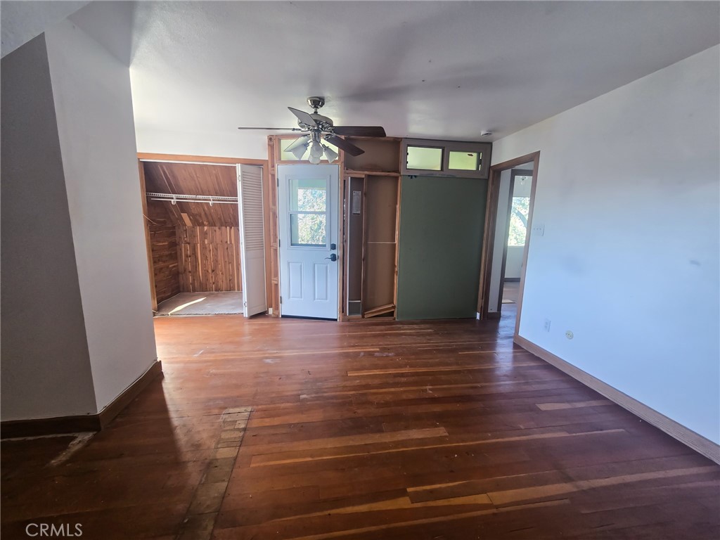 629 Chateau Property Photo 29