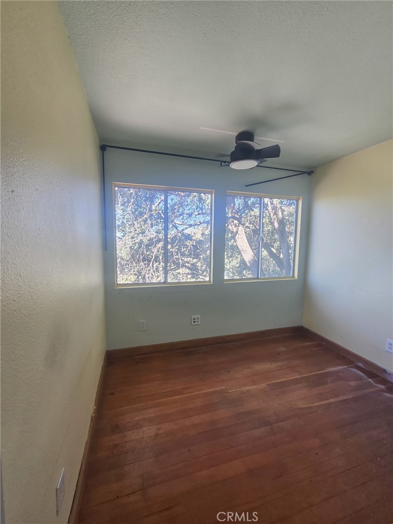 629 Chateau Property Photo 30