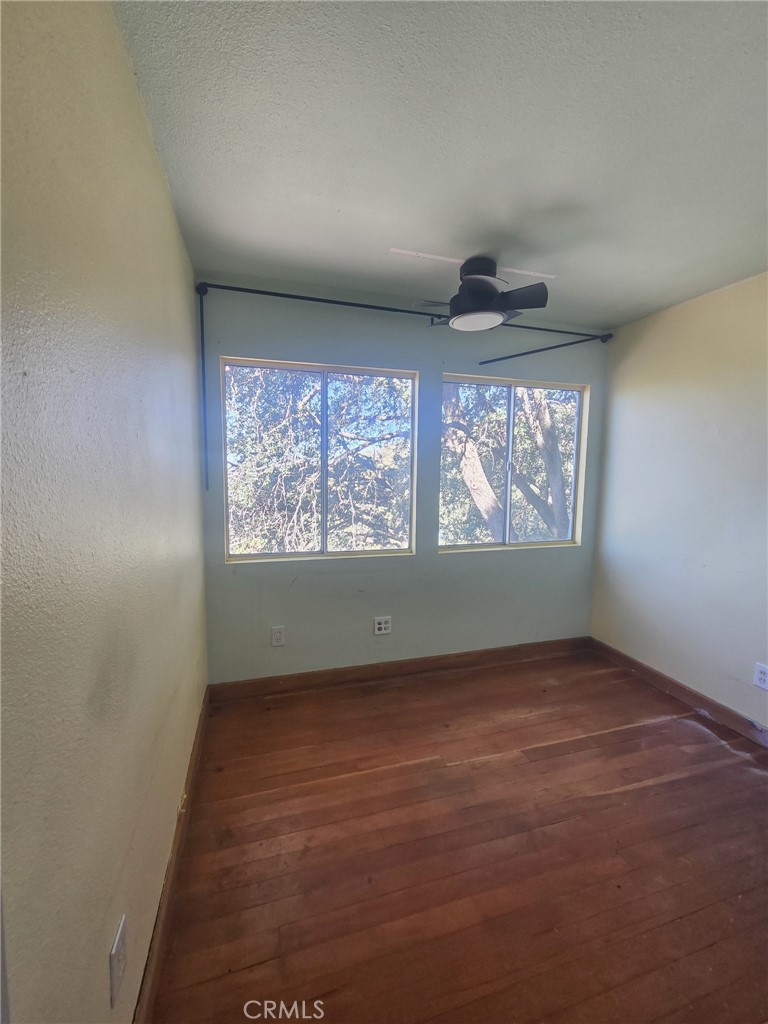 629 Chateau Property Photo 30