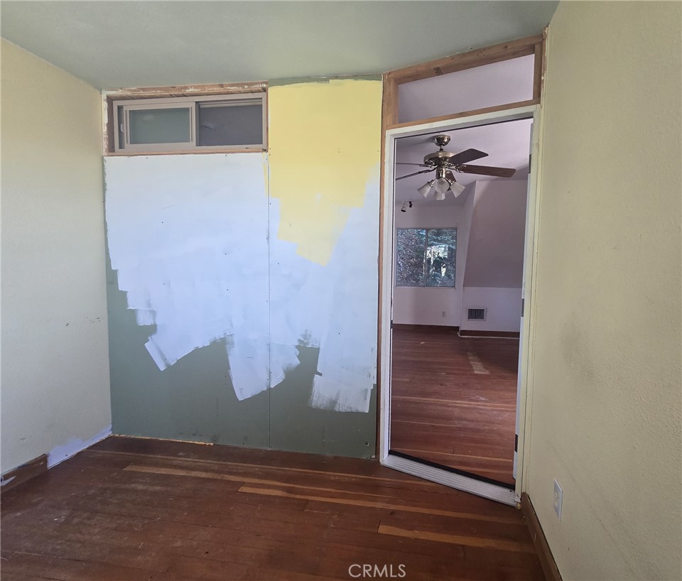 629 Chateau Property Photo 32