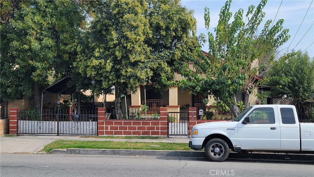 883 N H Property Photo 1
