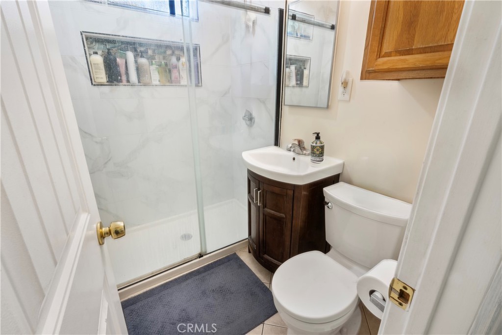308 S Campus Avenue Property Photo 30