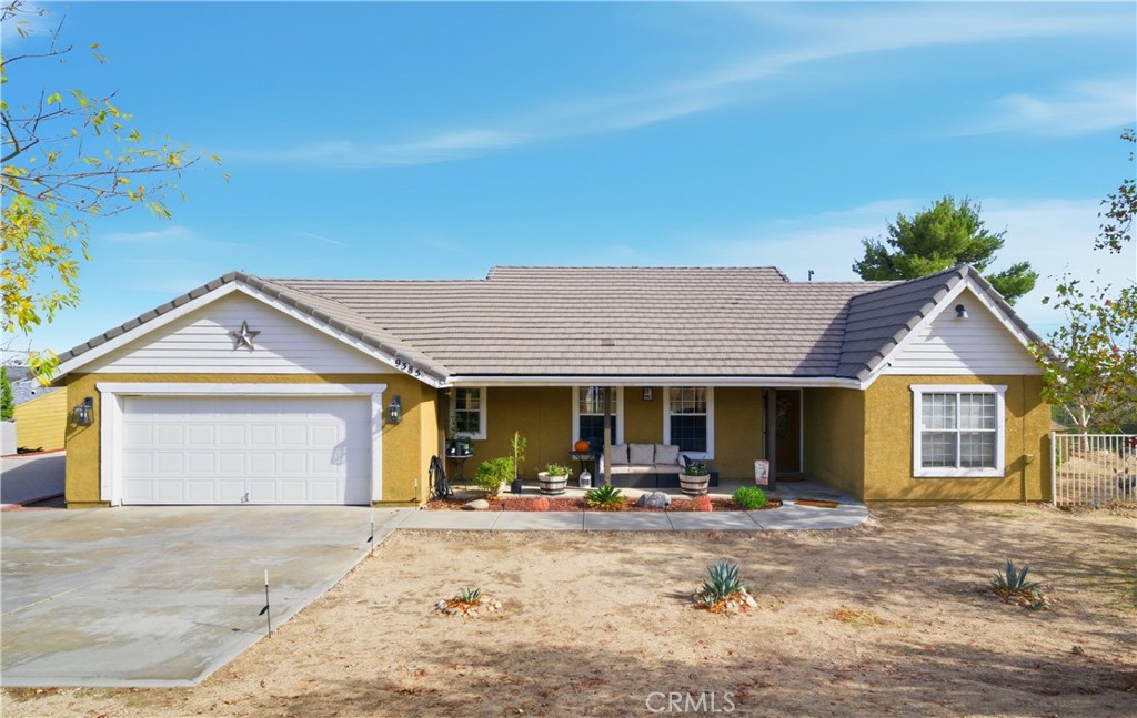 9385 Pinon Hills Property Photo 1
