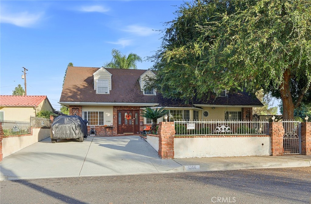 1356 S Prospero Property Photo 5