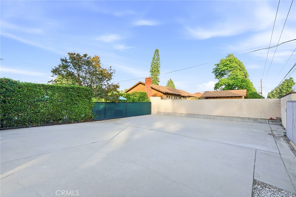 1356 S Prospero Property Photo 7