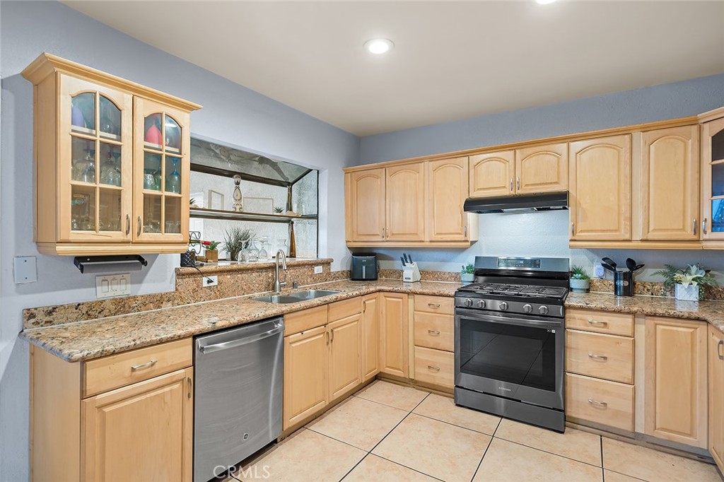 1356 S Prospero Property Photo 18