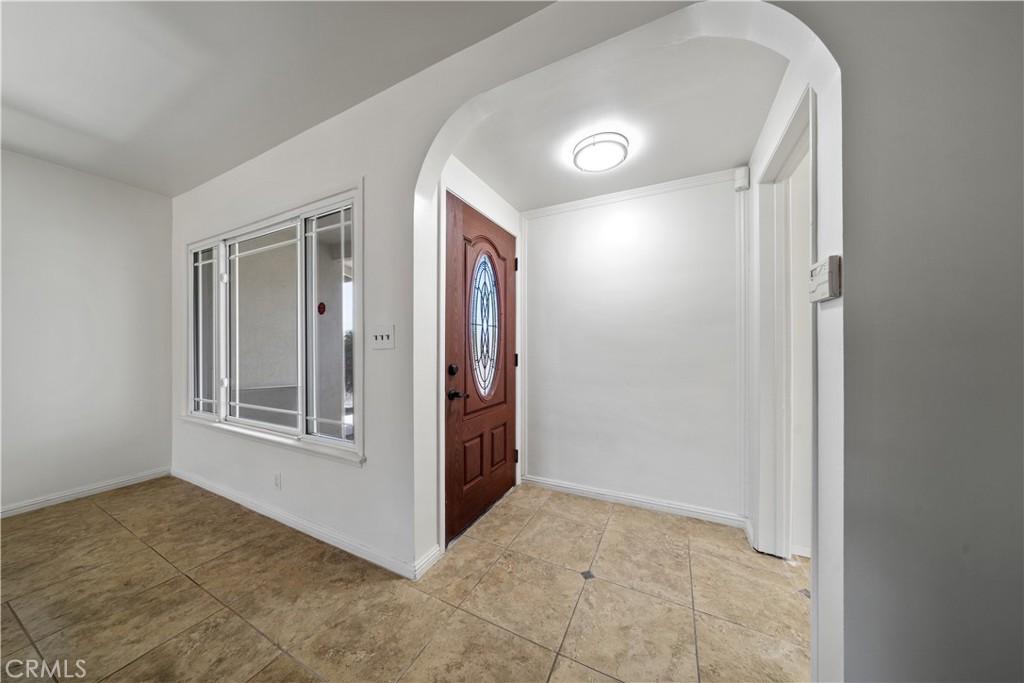 525 S Gretta Avenue Property Photo 7