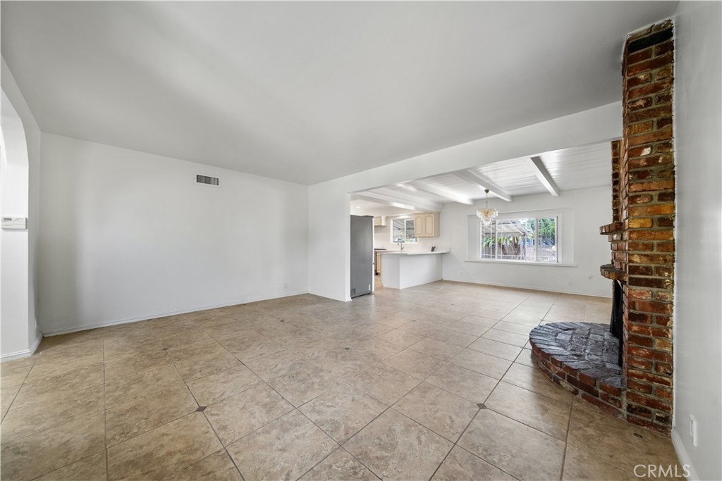 525 S Gretta Avenue Property Photo 9