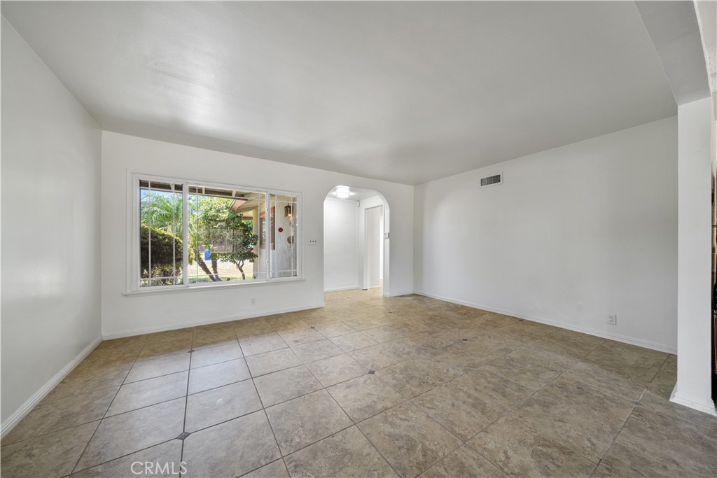 525 S Gretta Avenue Property Photo 10