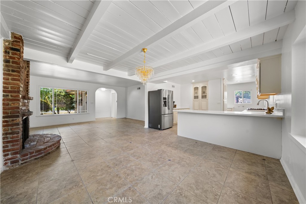 525 S Gretta Avenue Property Photo 12