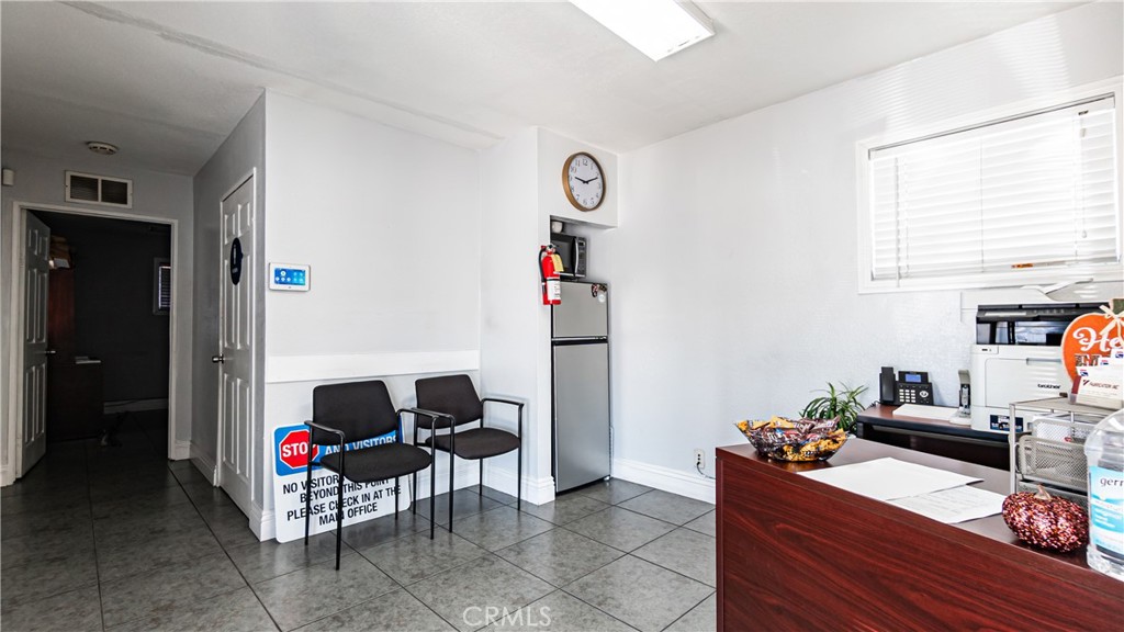 15419 Valley Property Photo 15