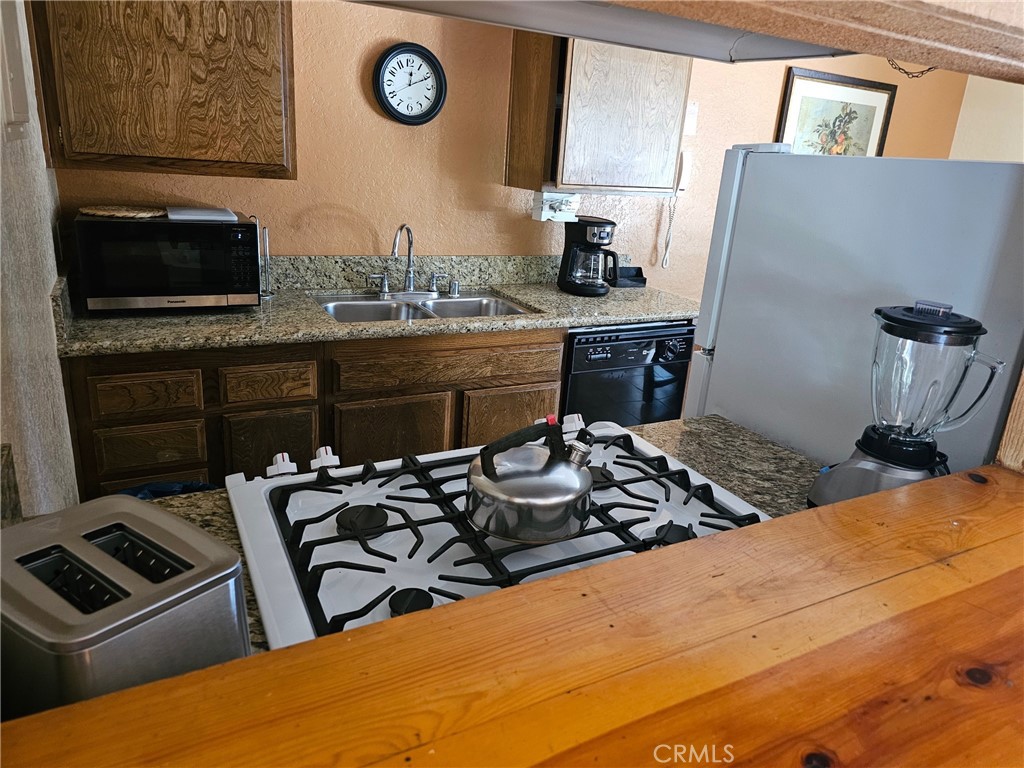 312 Canyon Crest Property Photo 14