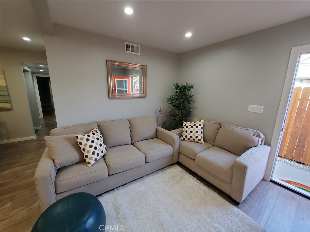 5129 Alhambra Avenue Property Photo 9