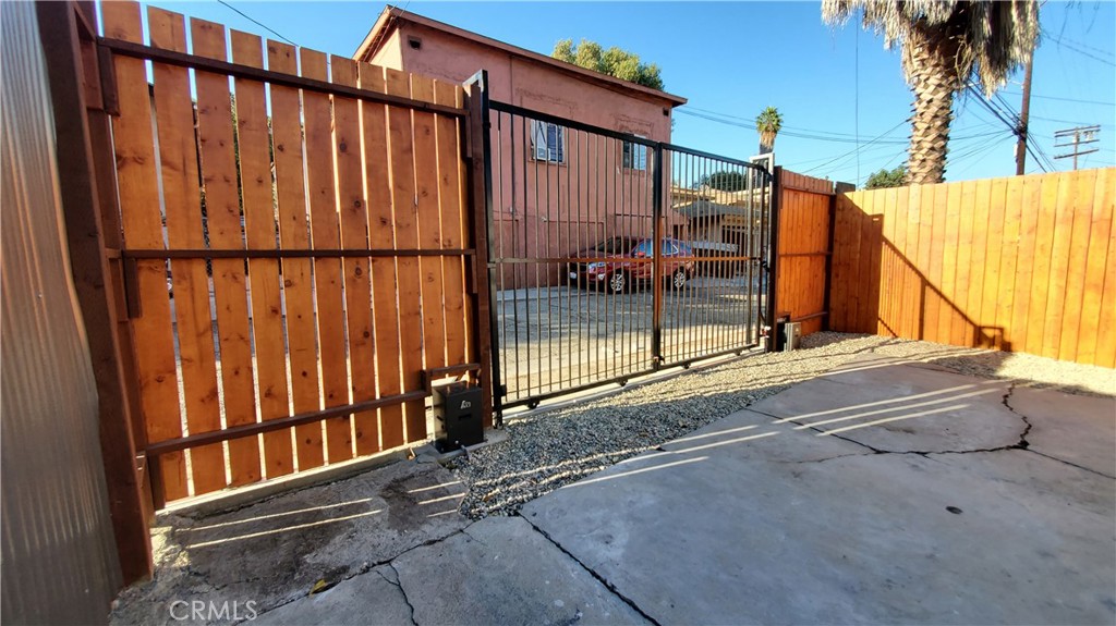 5129 Alhambra Avenue Property Photo 10