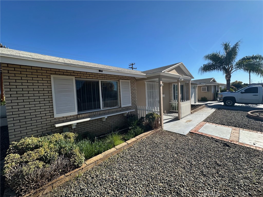 28376 Murrieta Property Photo 4
