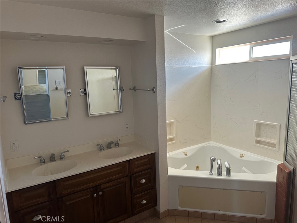28376 Murrieta Property Photo 22