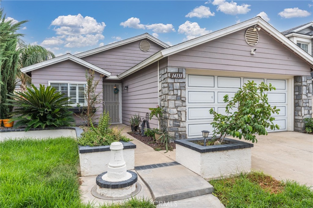 14131 Long View Property Photo 2