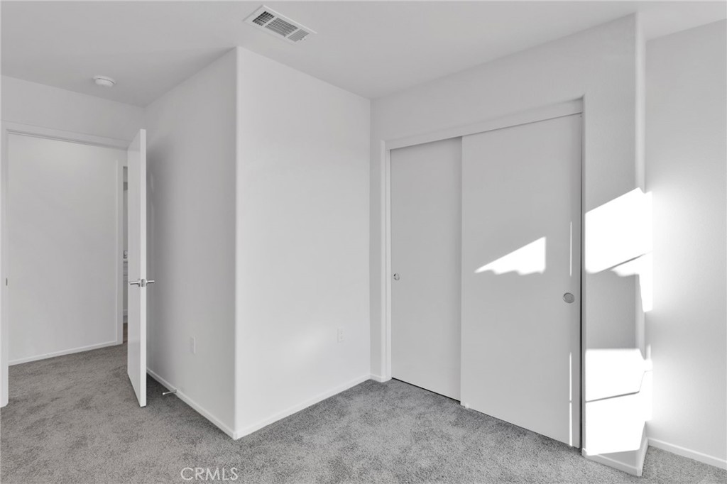 10110 Kemper Avenue Property Photo 17