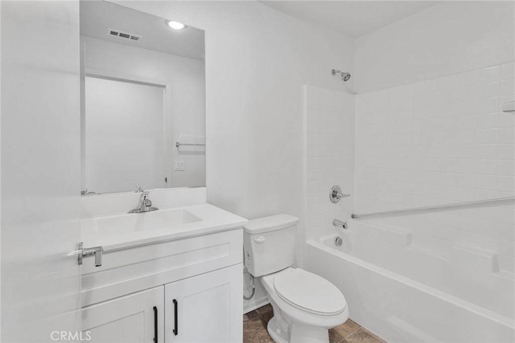 10110 Kemper Avenue Property Photo 19