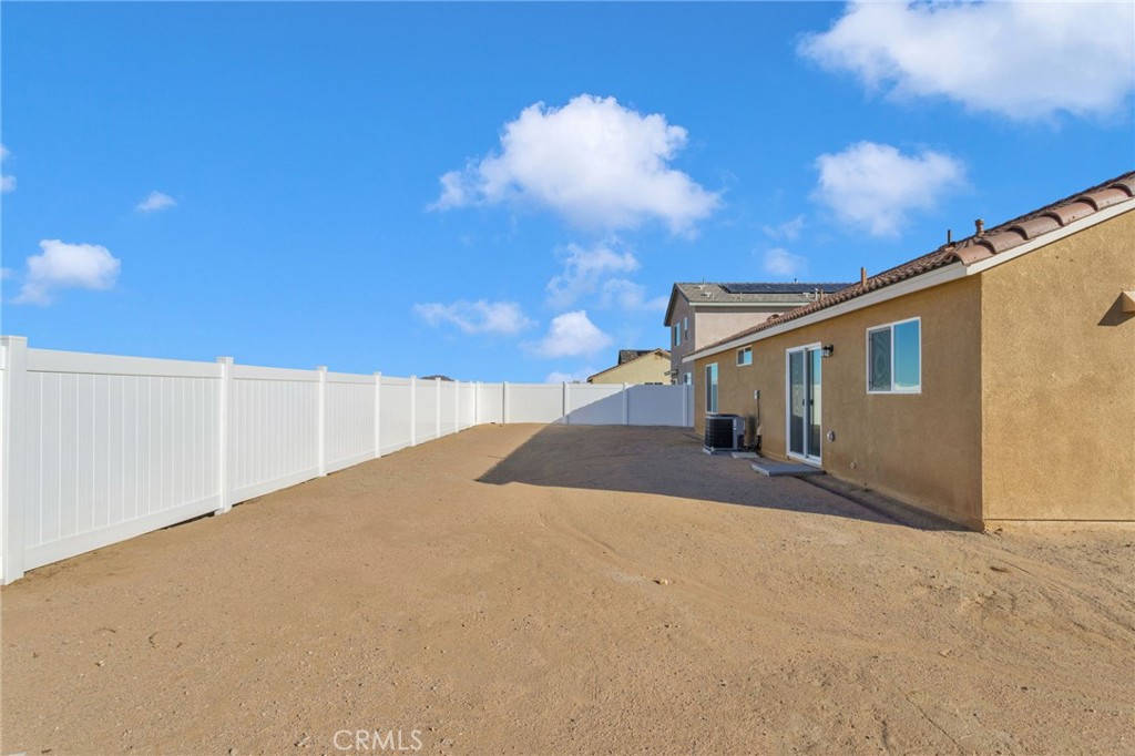 10110 Kemper Avenue Property Photo 31