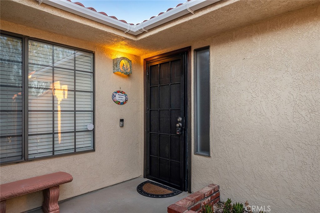 64616 Spyglass Avenue Property Photo 4