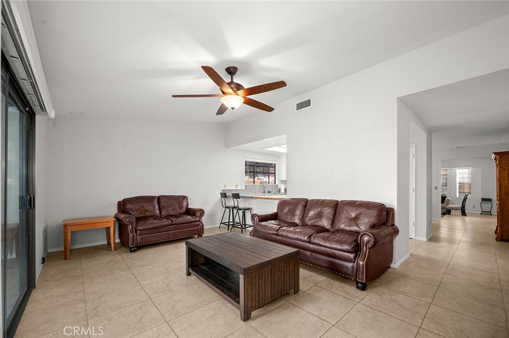 64616 Spyglass Avenue Property Photo 17