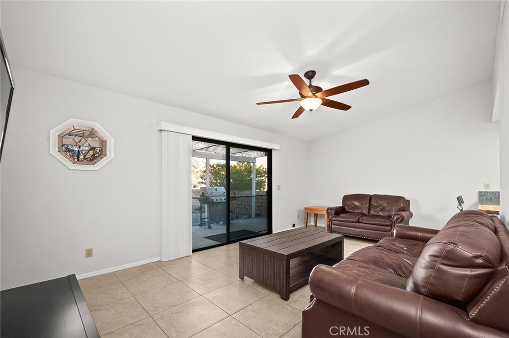 64616 Spyglass Avenue Property Photo 18