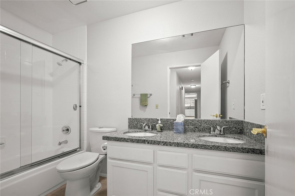 64616 Spyglass Avenue Property Photo 27