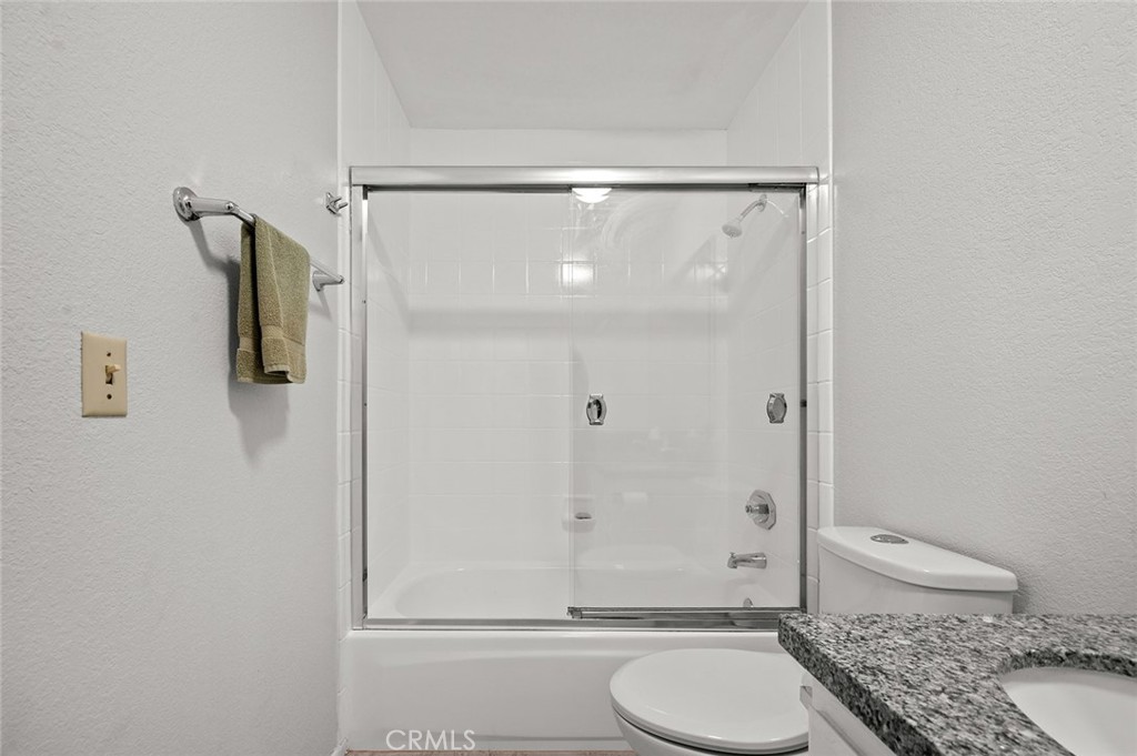 64616 Spyglass Avenue Property Photo 28