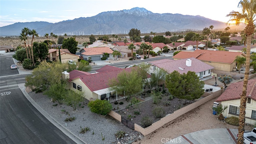 64616 Spyglass Avenue Property Photo 40